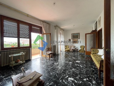Foto Appartamento a Siena di 120 m² con 4 locali in vendita