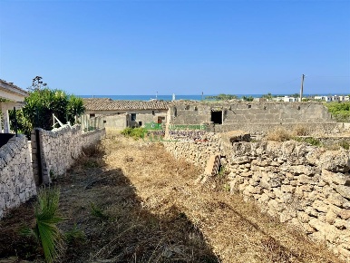 Foto Rustico in via emanuele muccio, Ragusa Contrade di Marina di Ragusa