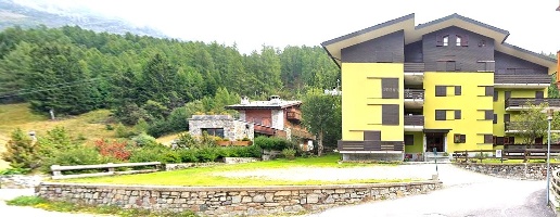 Foto Appartamento in Via Cascata, Madesimo di 61 m² con 3 locali in vendita