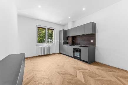 Foto Appartamento in Via Cenisio 14, Milano Cenisio di 68 m² con 3 locali
