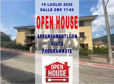 Foto Appartamento in via Roma 25, Calco Centro di 65 m² con 2 locali