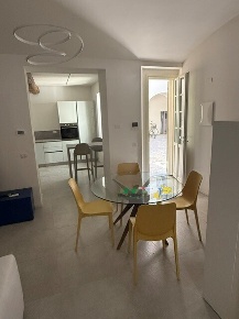 Foto Appartamento in Strada Nino Bixio 61, Parma di 63 m² con 2 locali