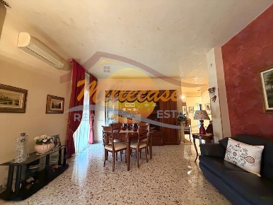 Foto Appartamento in Via Tisia, Siracusa Tica - Zecchino di 138 m²
