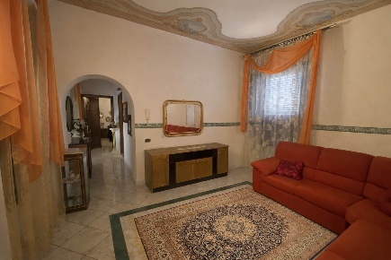 Foto Appartamento in via Gioberti 7, Trino Centro di 102 m² con 3 locali