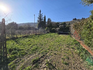 Foto Appartamento a Firenze Serpiolle di 90 m² con 4 locali in vendita