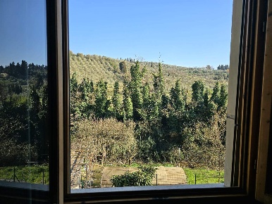 Foto Appartamento a Firenze Serpiolle di 90 m² con 4 locali in vendita