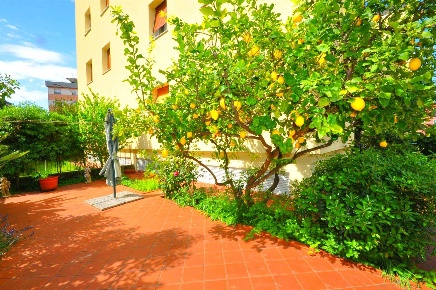 Foto Appartamento a La Spezia Migliarina di 100 m² con 4 locali in vendita
