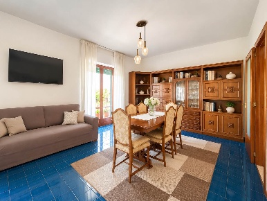 Foto Appartamento in via Orchidea 14, Catania Cibali di 130 m² con 4 locali