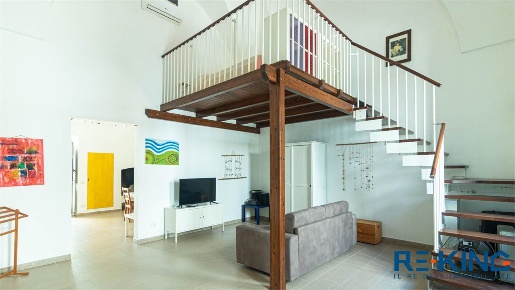 Foto Casa indipendente in Via V. Veneto, Racale Centro di 71 m² in vendita