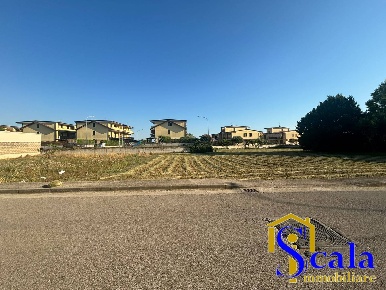 Foto Terreno residenziale in VIA DEI GLICINI, San Tammaro di 574 m²