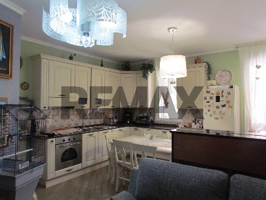 Foto Appartamento in VIA SANT'OLIVA SNC, Cefalù di 78 m² con 4 locali