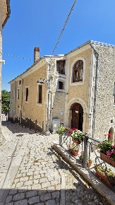 Foto Case semi ndipendenti in Via Petrarello 29, Cassano Irpino di 65 m²
