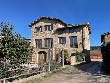 Foto Appartamento in Località La Caduta, Poggibonsi di 73 m² con 3 locali