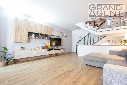 Foto Villa a schiera in Cima Carega 45, Lavagno Monticelli Fontana