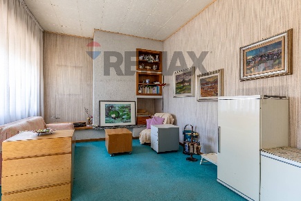 Foto Casa indipendente in via statale 7, Barzago Centro di 800 m²