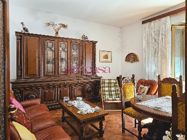 Foto Appartamento a Grosseto Via dei Mille di 142 m² con 6 locali
