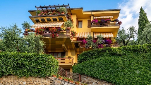 Foto Villa unifamiliare in via Ungaretti, Monsummano Terme Centro