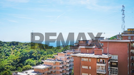 Foto Appartamento in Via San Marino 111, Genova Granarolo di 88 m²