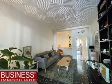 Foto Appartamento in Via Pisanello, Milano Gambara di 80 m² con 2 locali