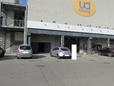 Foto Capannone industriale a Montano Lucino di 430 m² in vendita