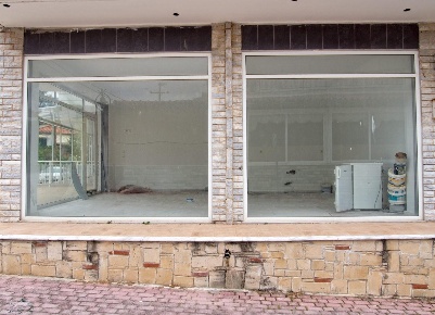 Foto Negozio a Rivoli Maiasco di 35 m² con 2 locali in vendita