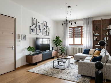 Foto Appartamento a Carrara Avenza di 100 m² con 5 locali in vendita