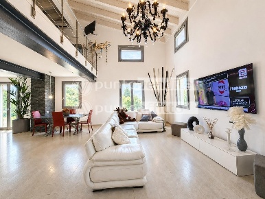 Foto Loft a Lucca Sant'Anna di 90 m² con 2 locali in vendita
