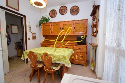 Foto Appartamento a Livorno Salviano di 88 m² con 5 locali in vendita