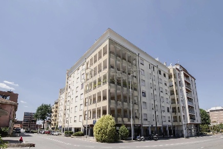 Foto Appartamento in Via Bernardino Ferni, Gallarate Centro con 3 locali