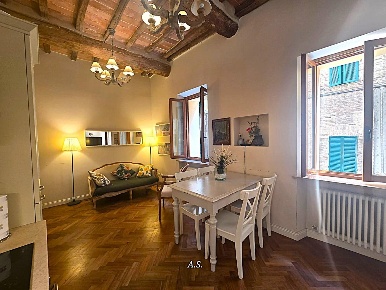 Foto Appartamento a Siena Duomo di 67 m² con 5 locali in vendita