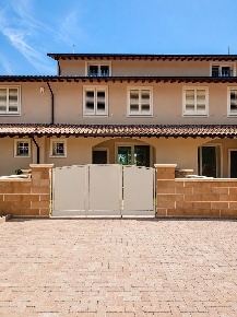 Foto Villa a schiera a Buti Cascine La Croce di 148 m² con 5 locali
