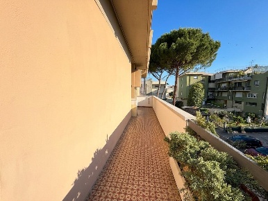 Foto Appartamento a Empoli Stazione - Agenzia delle Entrate di 90 m²