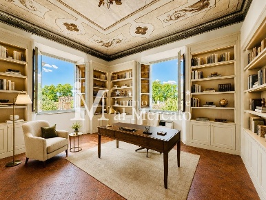 Foto Appartamento a Lucca San Concordio di 180 m² con 8 locali in vendita