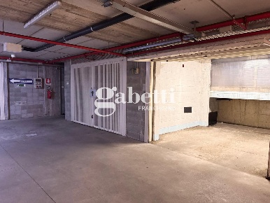 Foto Box in Corso AGNELLI 22/C, Torino Santa Rita di 18 m² in vendita