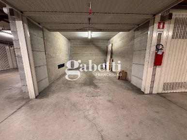 Foto Box in Via FILADELFIA 108, Torino Santa Rita di 21 m² in vendita