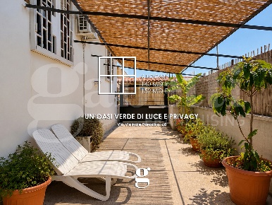 Foto Appartamento in Via VICINALE PARADISO 60, Napoli Soccavo di 140 m²