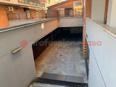 Foto Box in Via Casal Fraschetti 10, Tivoli di 12 m² in vendita
