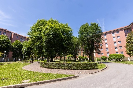 Foto Appartamento in Via Longarone 18, Milano Roserio di 124 m² in vendita