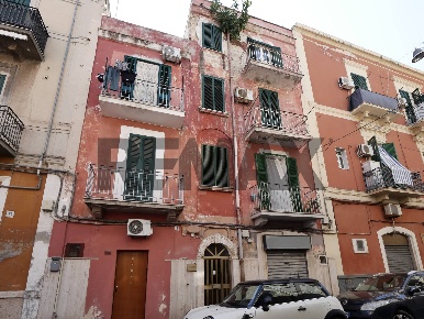 Foto Appartamento in Via Francesco Rismondi 9, Bari Libertà di 69 m²