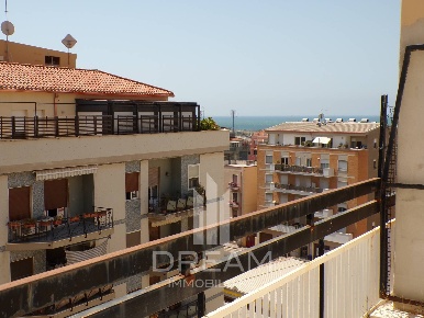 Foto Attico in Via Dei Passeri, Cagliari di 118 m² con 3 locali in vendita