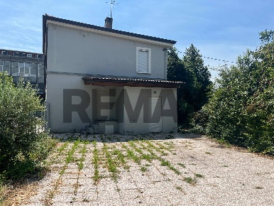 Foto Appartamento in Via stellini 6, Nogara Centro di 87 m² con 3 locali