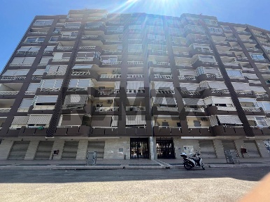 Foto Appartamento in via Francesco Eugenio Silvestri 20, Bari San Paolo
