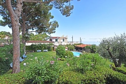 Foto Appartamento in Corso Guglielmo Marconi, Sanremo Foce - Semeria