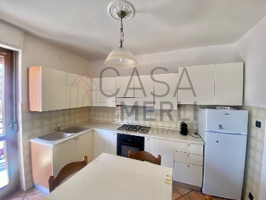 Foto Appartamento in Via Parigi 123, Aosta Centro di 63 m² con 2 locali