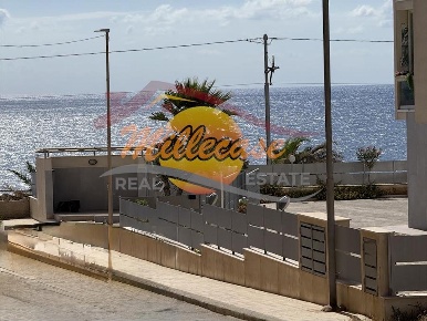 Foto Appartamento in VIALE TUNISI, Siracusa Grottasanta - Tunisi di 70 m²