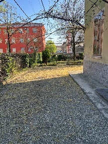 Foto Casa indipendente a Rottofreno San Nicolò di 250 m² con 8 locali