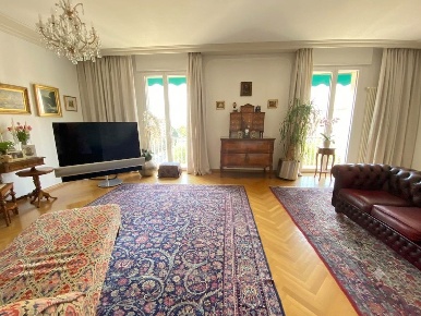 Foto Appartamento a Bolzano Gries - San Quirino di 180 m² con 6 locali