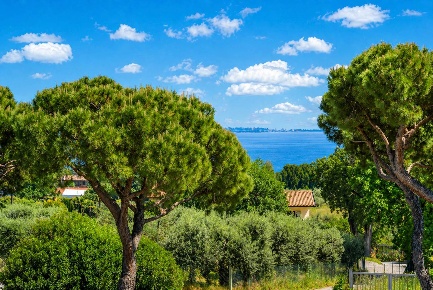 Foto Villa unifamiliare a Moniga del Garda di 129 m² con 4 locali