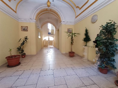 Foto Appartamento in Via Crispi, Taranto Borgo di 70 m² con 2 locali