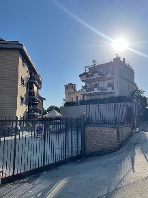 Foto Garage in via Madonna di loreto, Monterotondo Centro di 13 m²
